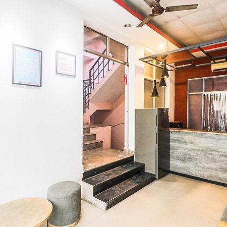 Hotel O Avni Residency Gurgaon Extérieur photo