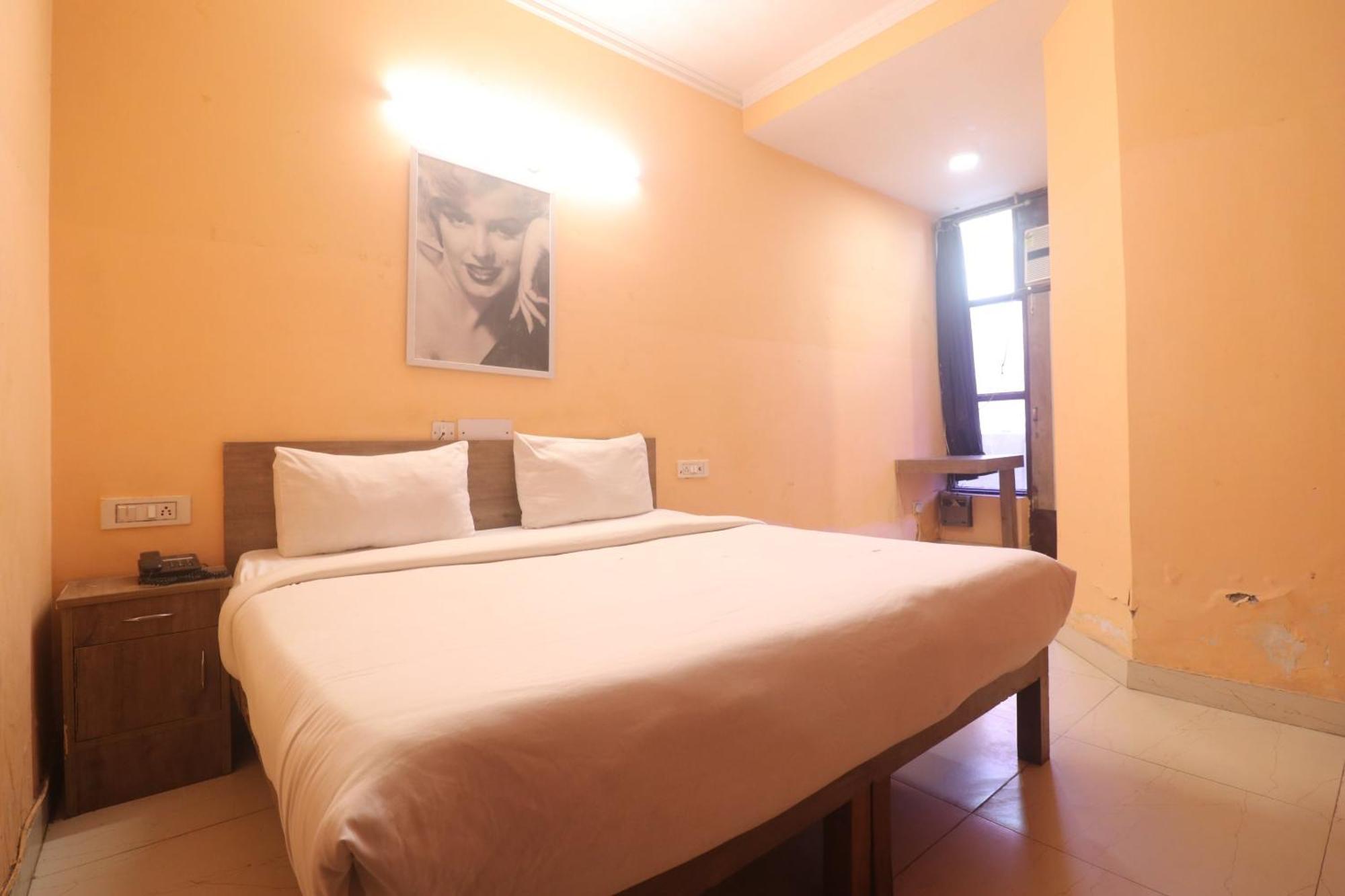Hotel O Avni Residency Gurgaon Extérieur photo