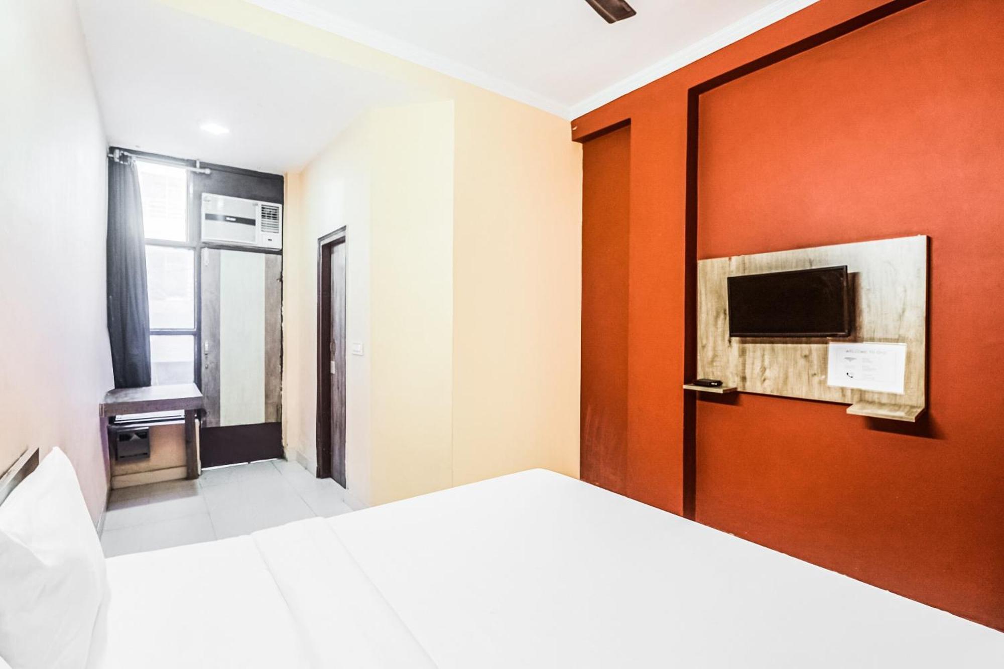 Hotel O Avni Residency Gurgaon Extérieur photo