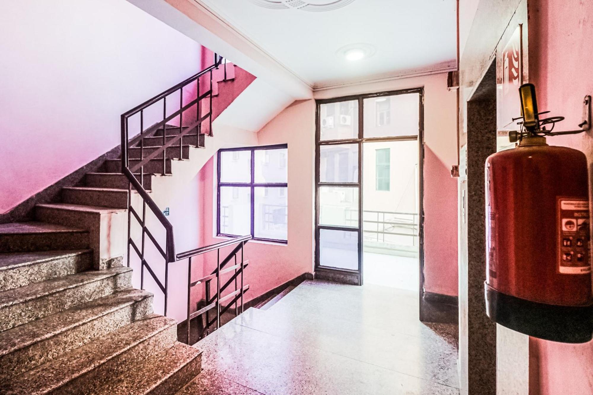 Hotel O Avni Residency Gurgaon Extérieur photo